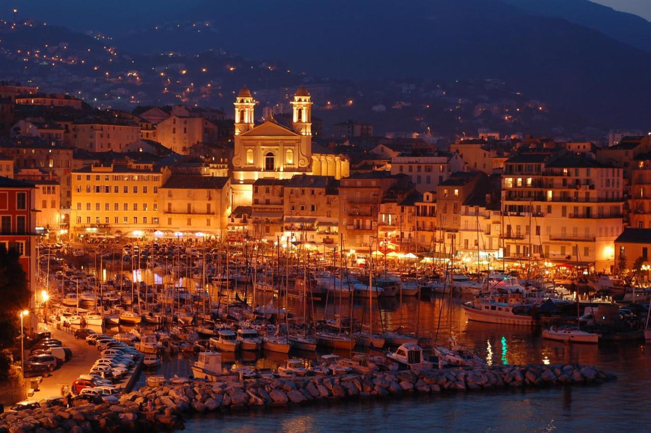 Appartement Chic Proche De La Mer Bastia  Kültér fotó